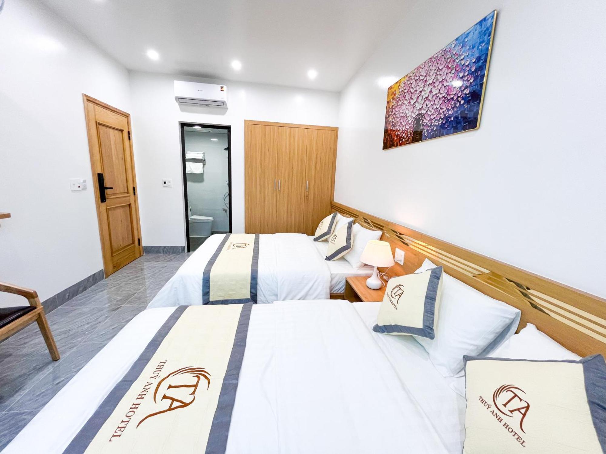 Thuy Anh Hotel Ха Жианг Екстериор снимка